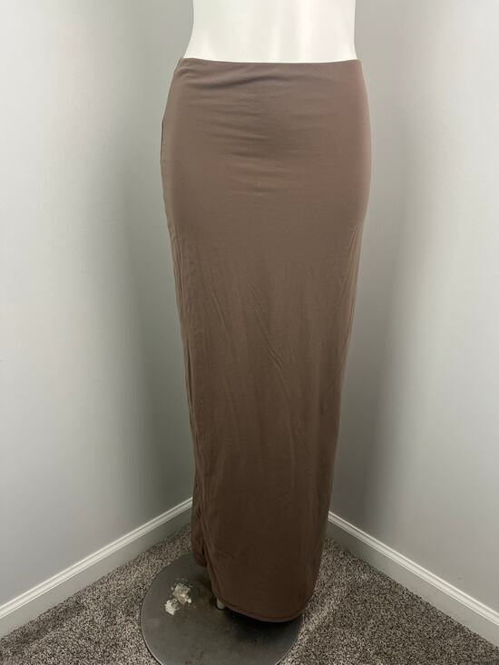 SKIMS Dresses & Skirts - Skims Fits Every Body Fitted Maxi Skirt in Umber Large
